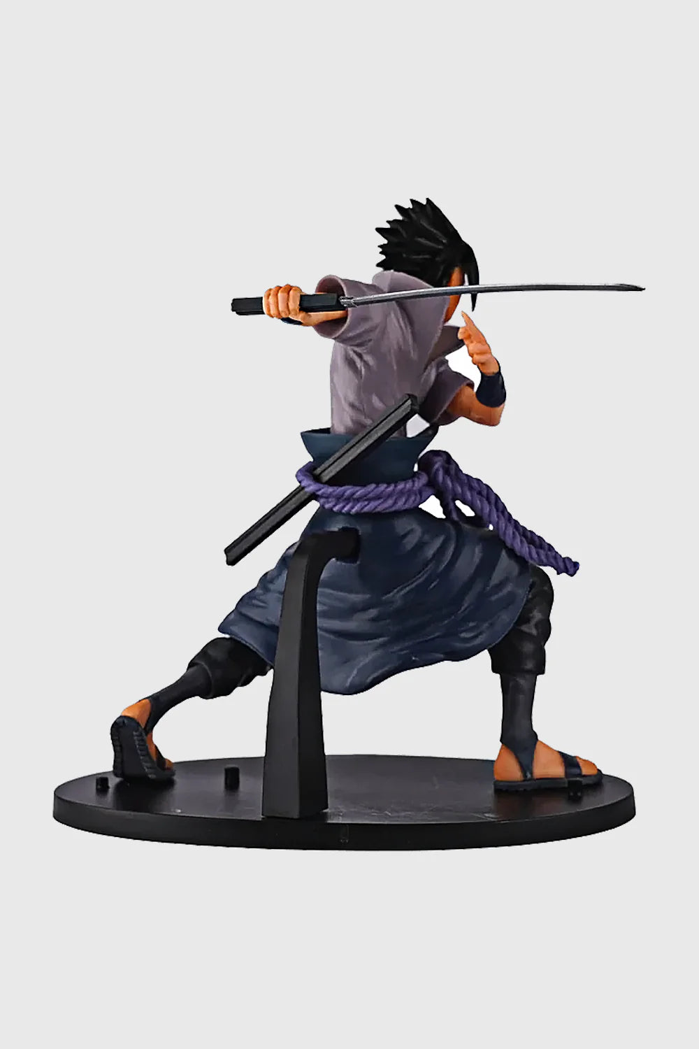 Uchiha Sasuke Kunai Battle Stance Figure – Naruto Shippuden Collectible 18 cm DemonFlare
