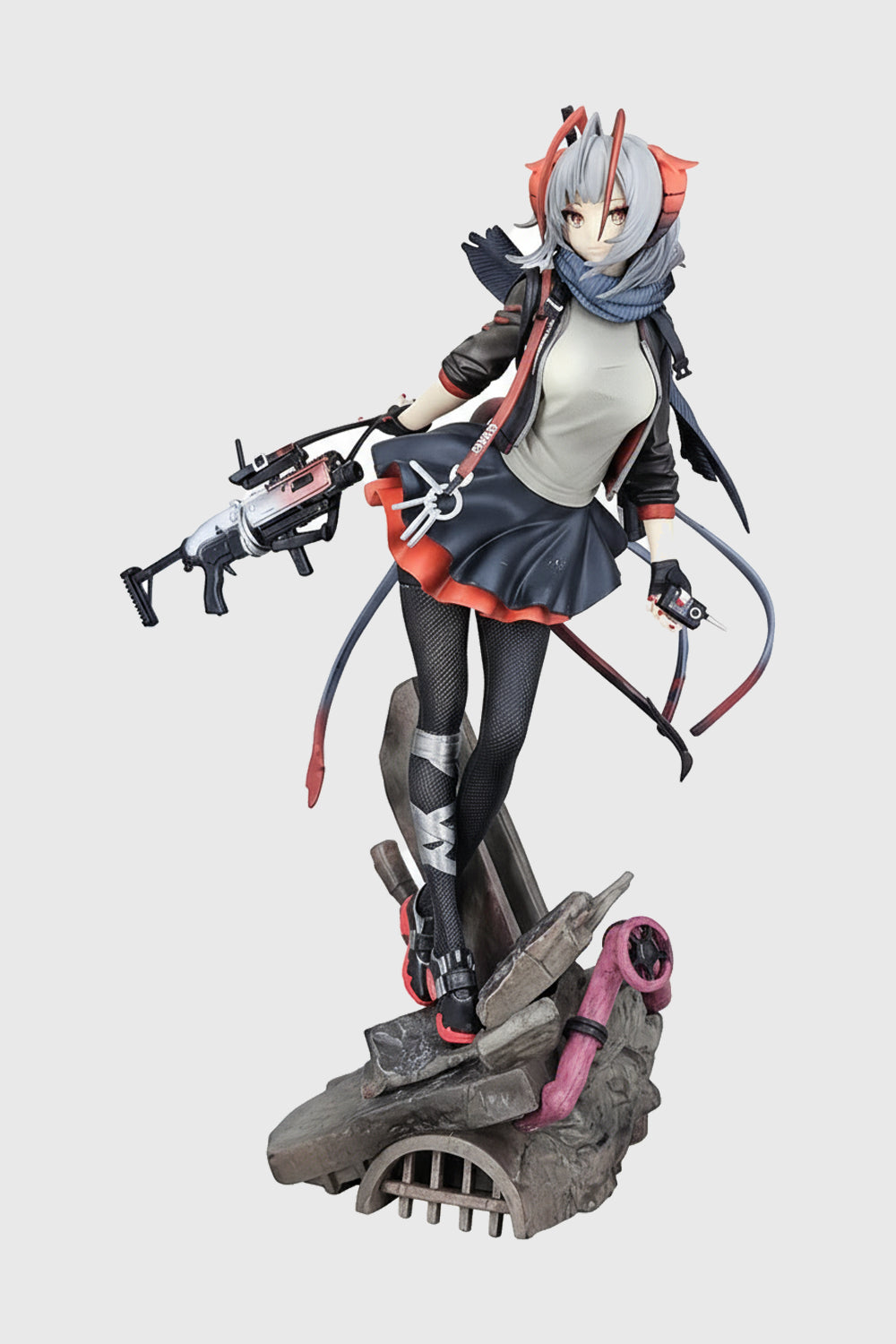 Arknights Cockroach Girl gray hair red eyes action figure front view