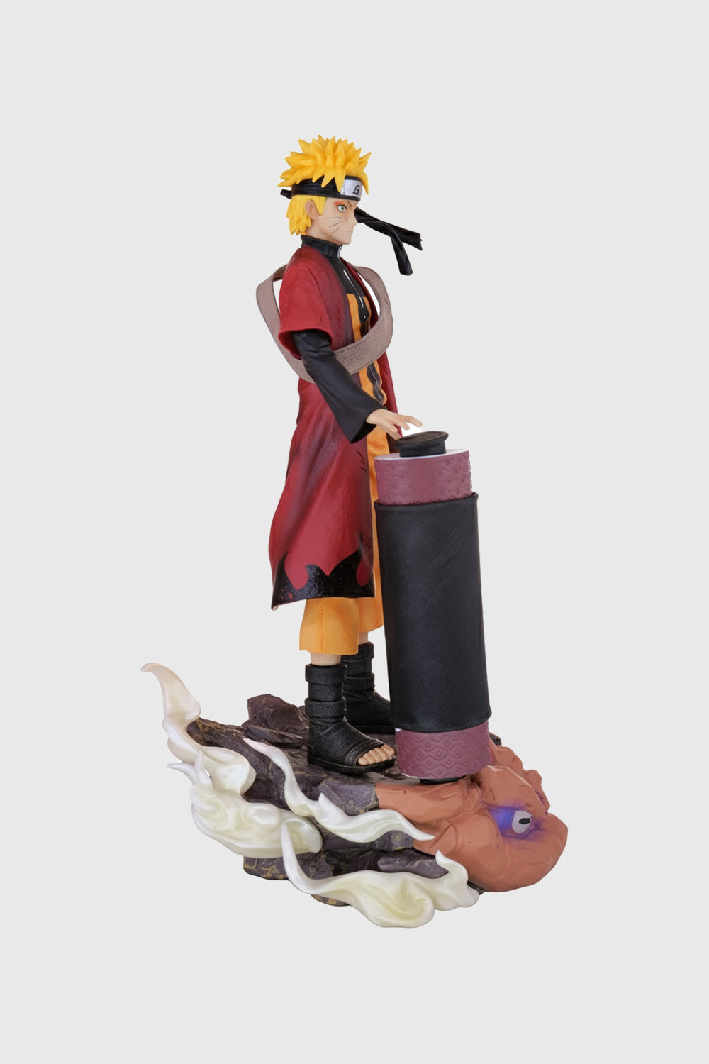 “Naruto poseable figure accessories included”